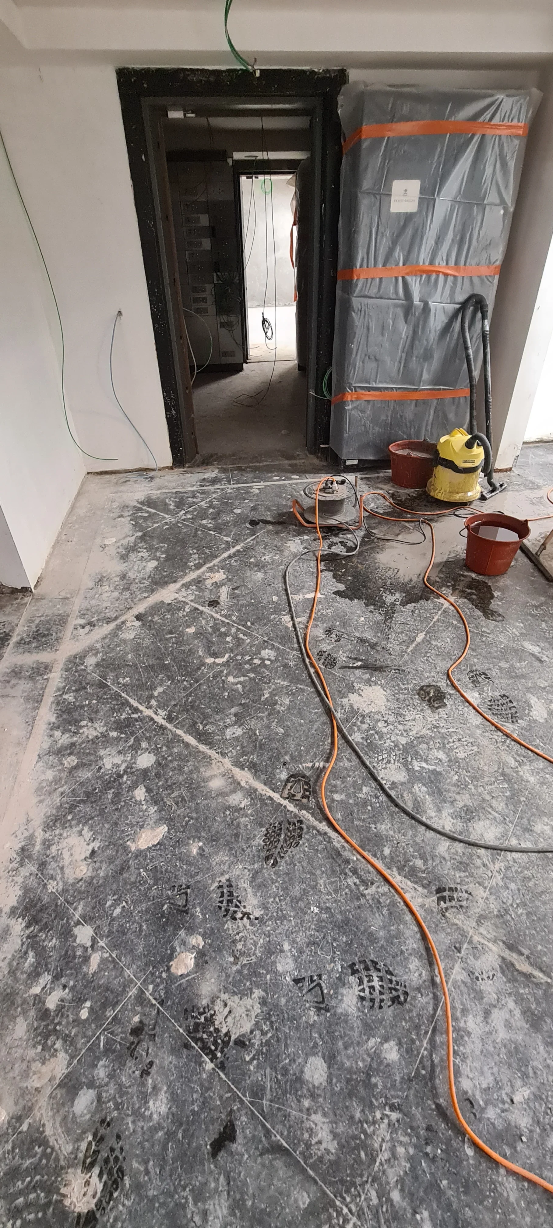 Natuursteen Poleisten Project 2 - Aanzicht 1 - Voor